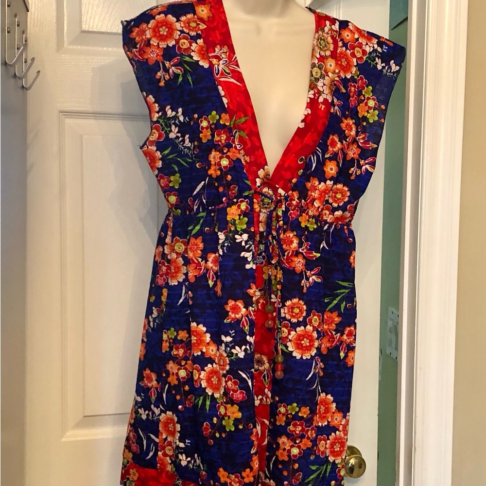 BECCA by Rebecca V Swimsuit Cover-up Size Large